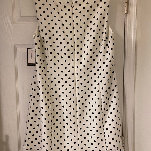 White and black polka dot dress - Picture 5 of 5